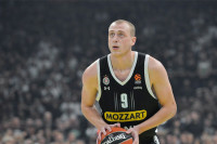 Košarkaš Partizana Alen Smailagić završio u bolnici zbog bolova u plućima