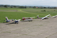 Забрањен рад пет малих аеродрома у Србији