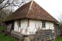 Дом Кукића из Церана код Дервенте пркоси времену: Стара кућа чувар успомена