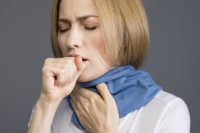 Три сигнала која упућују да морамо доктору због кашља