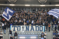 Navijači istakli zastavu NDH na utakmici protiv Zvezde