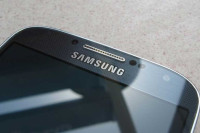 Samsung poručio: Ništa od jeftinijih savitljivih telefona