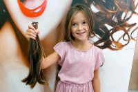 Дјевојчица Дуња донирала косу дјеци обољелој од рака