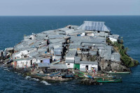 Погледајте најгушће насељено острво на свијету: На 2.000 квадрата живи 500 људи! (FOTO)
