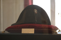 Чувена Наполеонова капа продата за 1,9 милиона евра