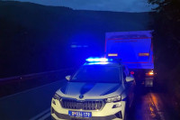 Jedna osoba poginula, dvije povrijeđene na autoputu Novi Sad - Beograd