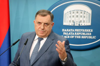 Dodik: Helez nije u cirkusu, pa da može da priča šta hoće