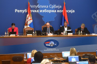 РИК донијела одлуку о почетку и завршетку гласања на бирачким местима у иностранству
