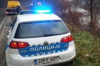 Tragedija kod Foče: Stijena se obrušila na kamion, poginuo vozač