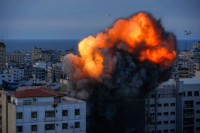 U izraelskom vazdušnom napadu ubijen palestinski naučnik i njegova porodica