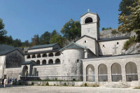 Mitropolija crnogorsko-primorska: Vjernici da se izjasne kao pravoslavci