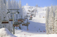 На отварању зимске сезоне на Јахорини више од 5.000 скијаша