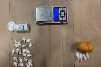 Ухапшен дилер са 26 паковања кокаина