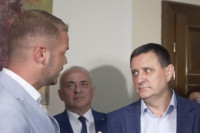 Đajić pita Stanivukovića: Gdje je silni novac?! VIDEO