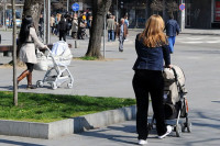 Sutra počinje isplata decembarskog dodatka na djecu