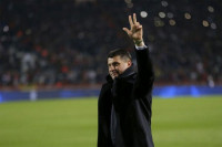 „Ја сам дефанзивни тренер који има много среће“: Владан Милојевић одговорио на критике