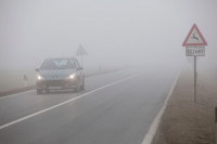 Коловози клизави, магла на подручју неколико општина