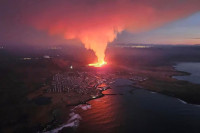 Lava se razlila ulicama grada, stanovništvo evakuisano (VIDEO)