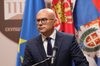Vučević: Prijedlog o vraćanju vojnog roka nema veze sa dešavanjima na KiM