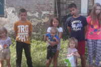 Деветочлана породица Крстић остала без свега у пожару