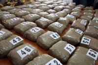 На прелазу Враћеновићи заплијењено 120 килограма марихуане