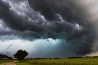 Upozorenje meteorologa: Jak vjetar i obilne padavine u Hercegovini