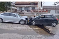 Detalji teške nesreće u Banjaluci: Žena poginula u direktnom sudaru (VIDEO)
