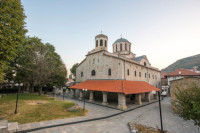 Порука Епархије Србима на КиМ: Оно што се на неправди гради неизбјежно се урушава