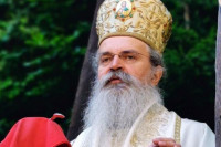 Vladika Teodosije: Radost svih koji u srcu nose svetinje i Kosovo i Metohiju
