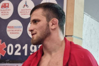 Српски рвач Александар Комаров обезбиједио финале ЕП у Букурешту