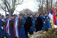 Dodik i Vučević položili vijence na spomenik Karađorđu u Orašcu