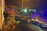 Banjaluka: Automobil završio u dvorištu, nedavno na istom mjestu poginula žena