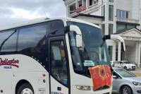 Епархија:Нападнут свештеник у Призрену, нападач окачио заставу ОВК на аутобус са ходочасницима