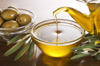 Evo zašto bi trebalo uvrstiti maslinovo ulje u svakodnevnu ishranu