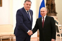 Dodik čestitao Putinu