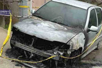 Запаљен ауто власника портала Косово онлајн