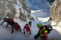 Жена из Хрватске погинула на опасном врху,  спашени планинари из Србије