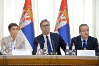 Vučić: Svima sada jasno da izbori u Srbiji nisu bili pokradeni