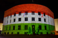 Палата Републике вечерас у бојама мађарске заставе
