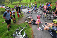 Епилог бициклистичке несреће у Баскији: Вингегарду сломљена кључна кост и више ребара
