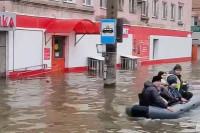 Огласиле се сирене: Водостај Урала премашио десет метара