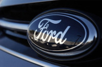 Форд повлачи десетине хиљада возила