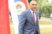 Бањац: Важно српско јединство, резолуција би дестабилизовала регион