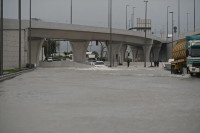 Dramatični prizori: Nezapamćene poplave u Abu Dabiju i Dubaiju (FOTO/VIDEO)