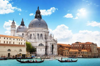Венеција од данас туристима наплаћује улазак у град