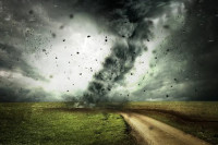 Ванредно стање у САД: Четири особе погинуле у налету торнада (ВИДЕО)