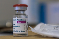 Из „Астра Зенеке“ признали: Вакцина може да изазове крвне угрушке