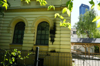 Бачена запаљива направа на синагогу у Варшави