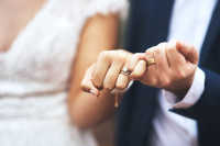Брак на даљину: Супружници одлучили да се виђају само викедном