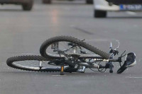 Muškarac teško povrijeđen kada je pao s bicikla